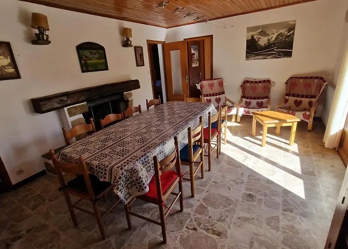 Chalet L\'Acinos