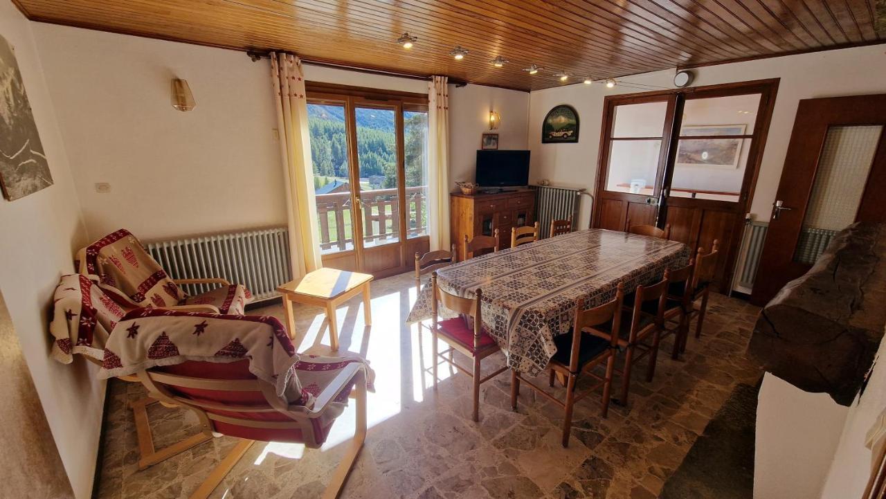 Apartment L'acinos